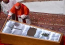 Sellado del ataúd del Papa Francisco