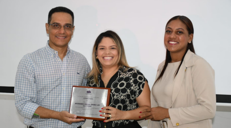 Comfacesar clausuró el Programa Impulso Empresarial 2025 con impacto en 30 mipymes del Cesar