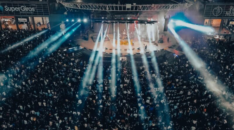 Valledupar celebró sus 476 años con dos conciertos gratuitos que congregaron a más de 50.000 personas