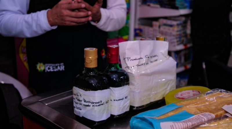 Autoridades decomisan licor presuntamente adulterado en operativos previos al Festival Vallenato