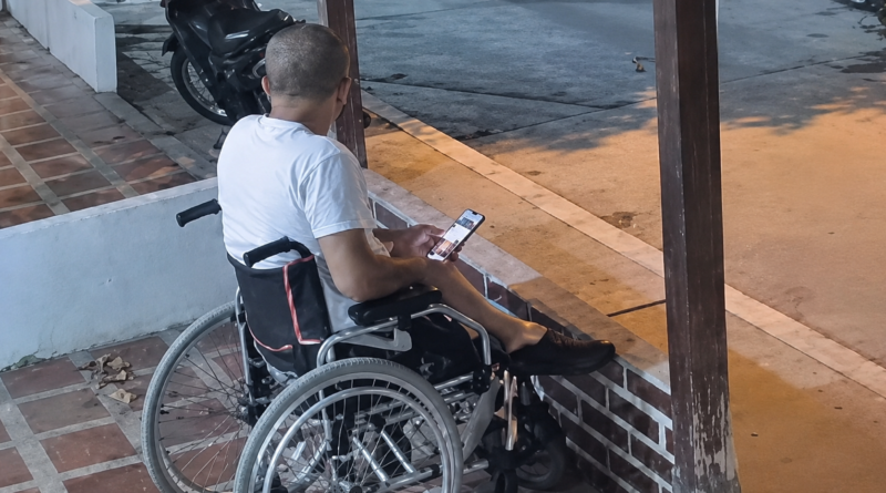 “Te estaba esperando”: adulto mayor en silla de ruedas frustró atraco en Barranquilla