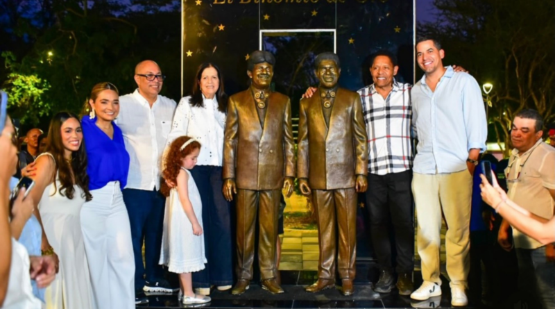 Valledupar rinde homenaje eterno a El Binomio de Oro con develación de estatua