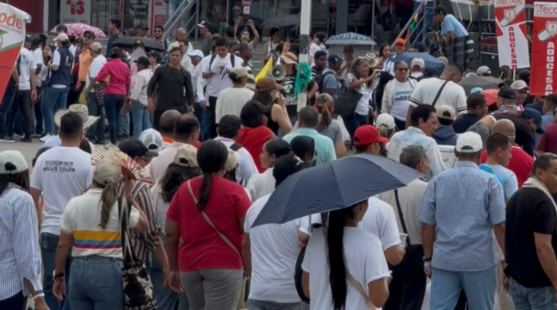 Valledupar se sumó a la movilización nacional por la defensa de los derechos laborales y la educación pública