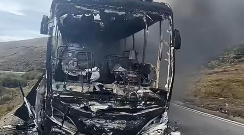 Bus de Concorde fue incinerado en Santander; investigan presunta participación del ELN