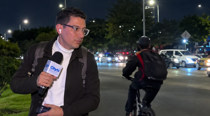 Periodista de noticias uno esquivó dos intentos de robo durante una transmisión en vivo en bogotá